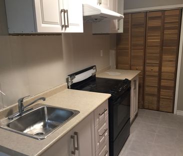 For Lease - 2770 Quill Crescent Unit# Lower, Mississauga, Ontario - Photo 3