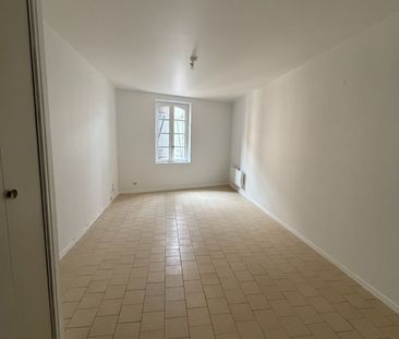 Studio de 31,09 m2, quartier Villebourbon - Photo 2