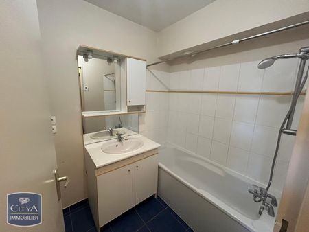 Location Appartement 2 pièces 40m² ST ARNOULT 14800 - Photo 2