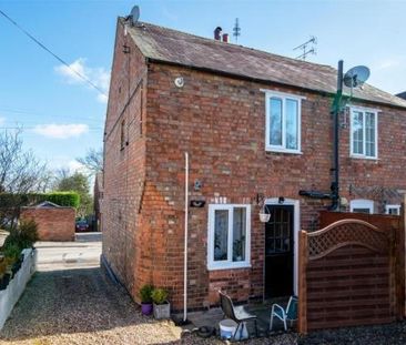 2 bedroom end of terrace house to rent - Photo 2