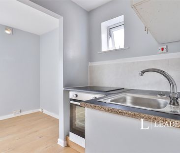 apartment to rent Ashley Road, Poole, BH14 - Photo 5