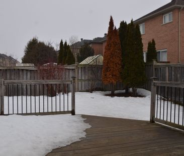 For Lease - 27 Wilcliff Court, Markham, Ontario - Photo 2