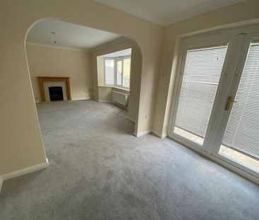 4 bedroom house to rent - Photo 3