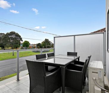 Unit 101/413 Geelong Road, Kingsville. - Photo 4