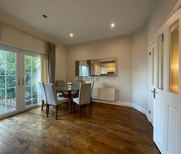 House to rent in Dublin, Blackrock, Galloping Green North - Photo 6