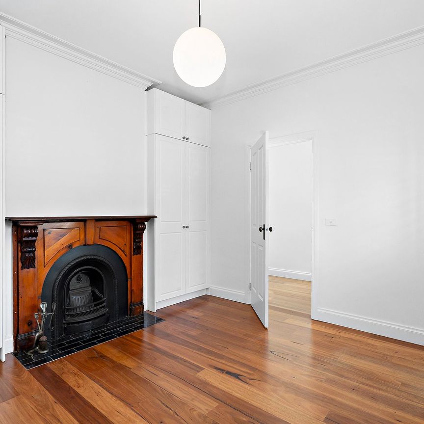 Thinking of selling? Contact our agent - Photo 1