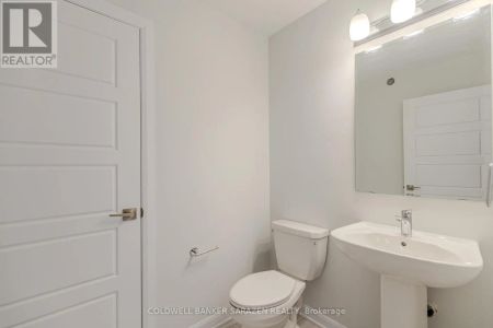 2 - 801 GLENROY GILBERT DRIVE - Photo 4