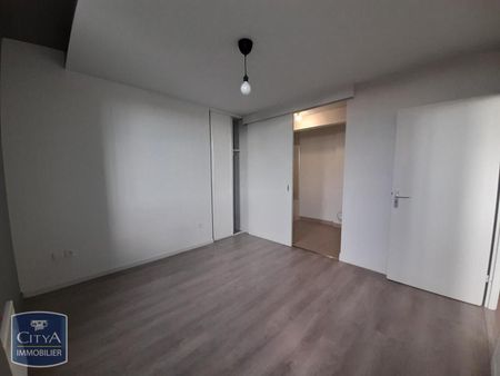 Location Appartement 2 pièces 44m² LILLE 59000 - Photo 3