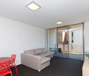 Stylish Apartment in Prime Phillip Location - 'Avoca' Development - Photo 2