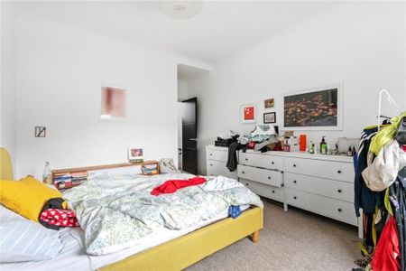 2 Bed Flat, Evering Road, E5 - Photo 2