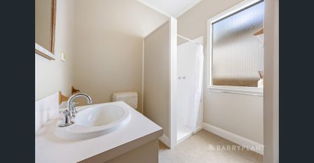 Period Gem in Ballarat Central - Photo 2