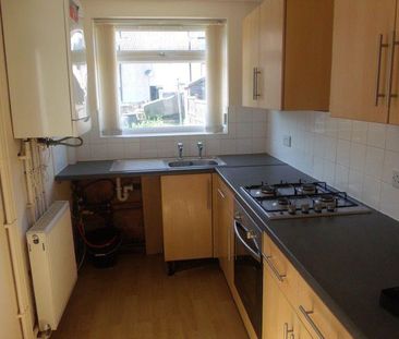 2 bedroom terraced house to rent - Photo 6