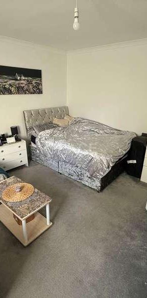 Brybur Close, Reading, RG2 - Photo 1