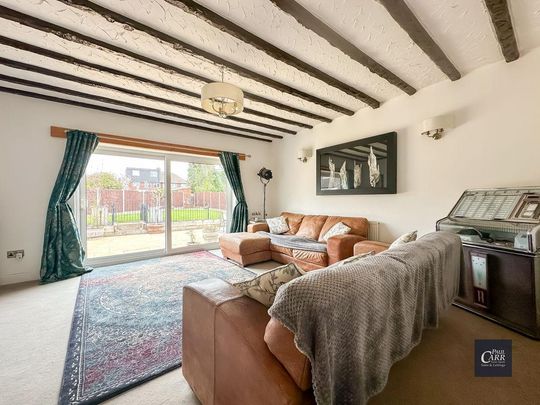 4 bedroom detached bungalow to rent - Photo 1