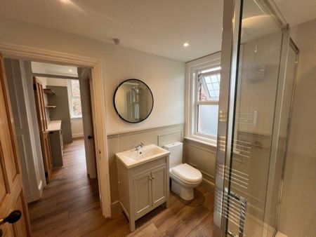 2 bedroom apartment to rent - Photo 4
