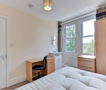 6 bedroom house to rent - Photo 4