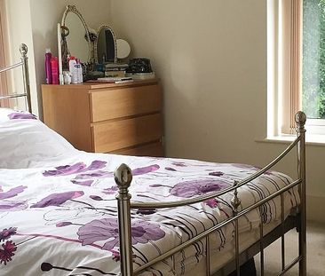 1 Bed Flat, Derbyshire Lane, S8 - Photo 4