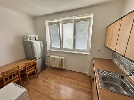 Pronájem bytu 1+1 36 m² - Photo 3