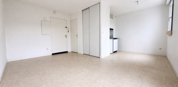 Location Appartement 1 pièce 22m² CLERMONT FERRAND 63000 - Photo 2