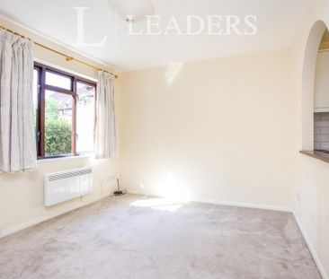 1 bedroom maisonette to rent - Photo 5