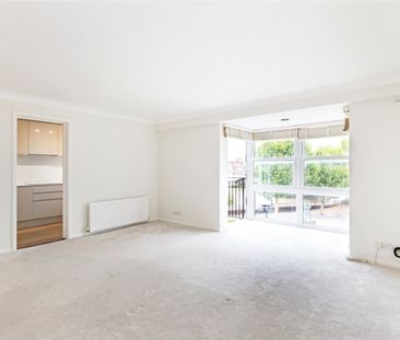 Paveley Drive, Morgans Walk, Battersea, London, SW11 flat to rent - Photo 1