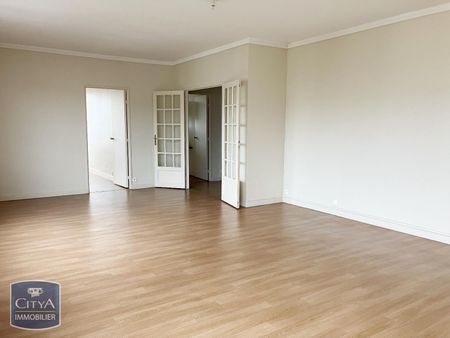 Location Appartement 5 pièces 97m² ANGERS 49000 - Photo 2