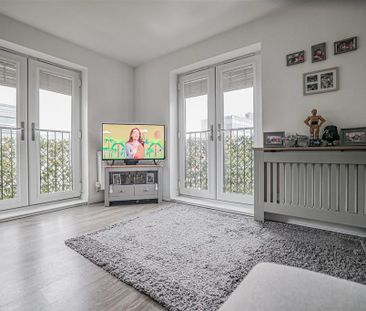 2 bedroom apartment to rent - Photo 3