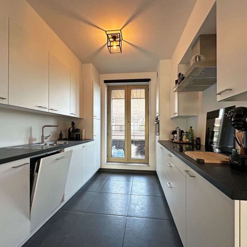 Recent, instapklaar appartement te huur in Wommelgem - Photo 1