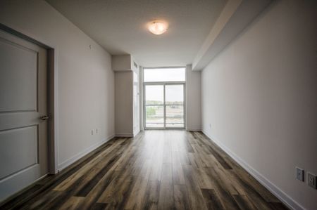 For Lease - 10 Mallard Trail Unit# 435, Hamilton, Ontario - Photo 4