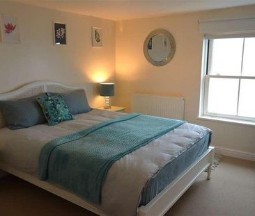 Hillsborough Terrace, Ilfracombe, EX34 - Photo 3