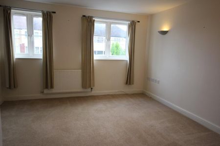 2 bedroom townhouse to rent - Photo 4