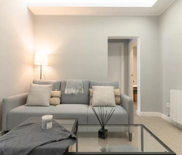 Carrer de Prats de Molló, Barcelona, Catalonia 08021 - Photo 6