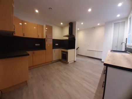 Location Maison 3 pièces 69m² CARAMAN 31460 - Photo 4