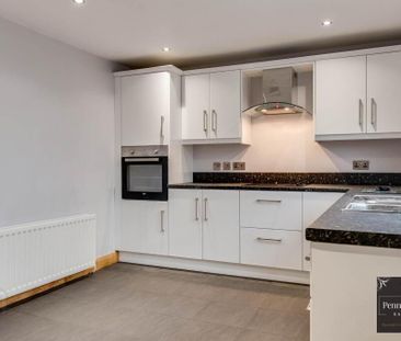 24 Ballywalter Gardens, Bangor, BT19 1QD - Photo 1