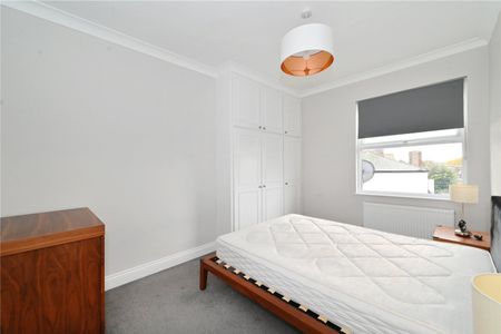 Uxbridge Road, Shepherd’s Bush - Photo 5