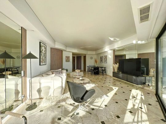 Cannes Palm Beach - superbe 3 pièces sur La Croisette face à la mer - Photo 1