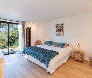 Maison à louer Mougins, Cote d'Azur, France10 000 EUR / Mois - Photo 5