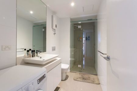 101/567 Glenferrie Road, Hawthorn VIC 3122 - House For Rent | Domain - Photo 4