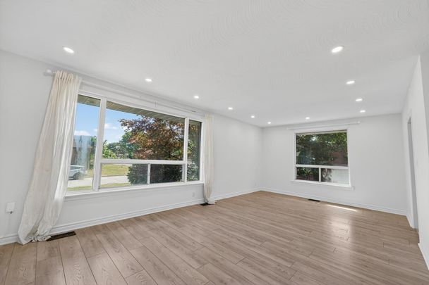 For Lease - 16 Warbeck Place, Toronto, Ontario - Photo 1