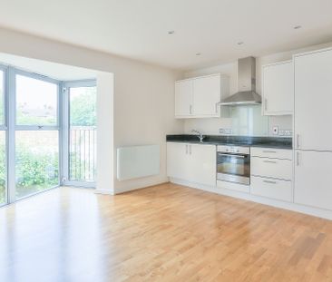 Available unfurnished from 05/06/2026 - Photo 4