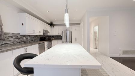 For Lease - 110 Annina Crescent, Markham, Ontario - Photo 5