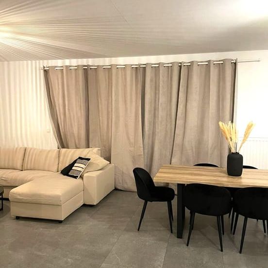 Appartement te huur - Photo 1