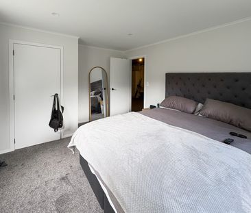 Spacious Four Bedroom Family Home in a Great Location - Sunnybrook - Photo 6