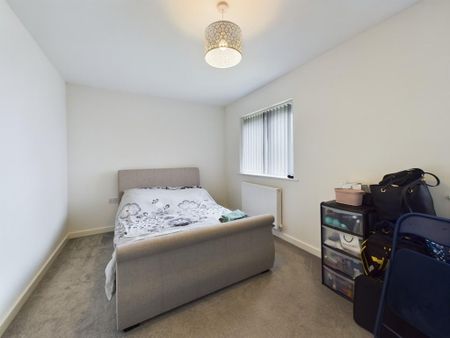 2 bedroom end of terrace house to rent - Photo 5