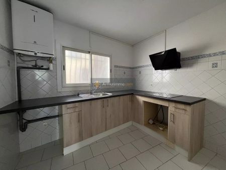 Location Appartement 2 pièces 39 m2 à Fréjus - Photo 3