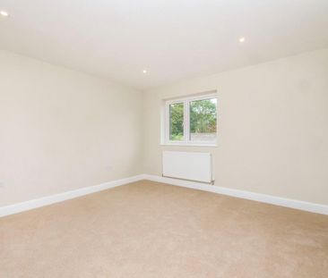 4 bedroom House To Let Total Size: 2183 SQ FT - Photo 6