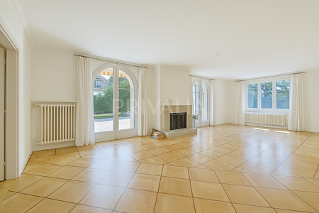 Charming detached villa with pool in a quiet and green environment - Photo 4