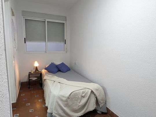 Carrer de Lleida, Valencia, Valencian Community 46009 - Photo 1