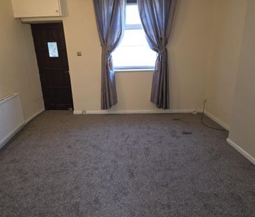 2 bedroom cottage to rent - Photo 2