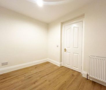 3 bedroom apartment to rent - Photo 3